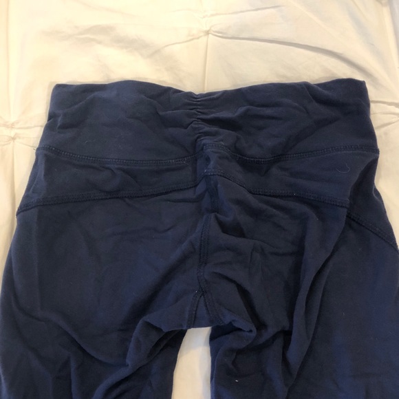 Navy Athleta Scrunch Leggings - Picture 2 of 4